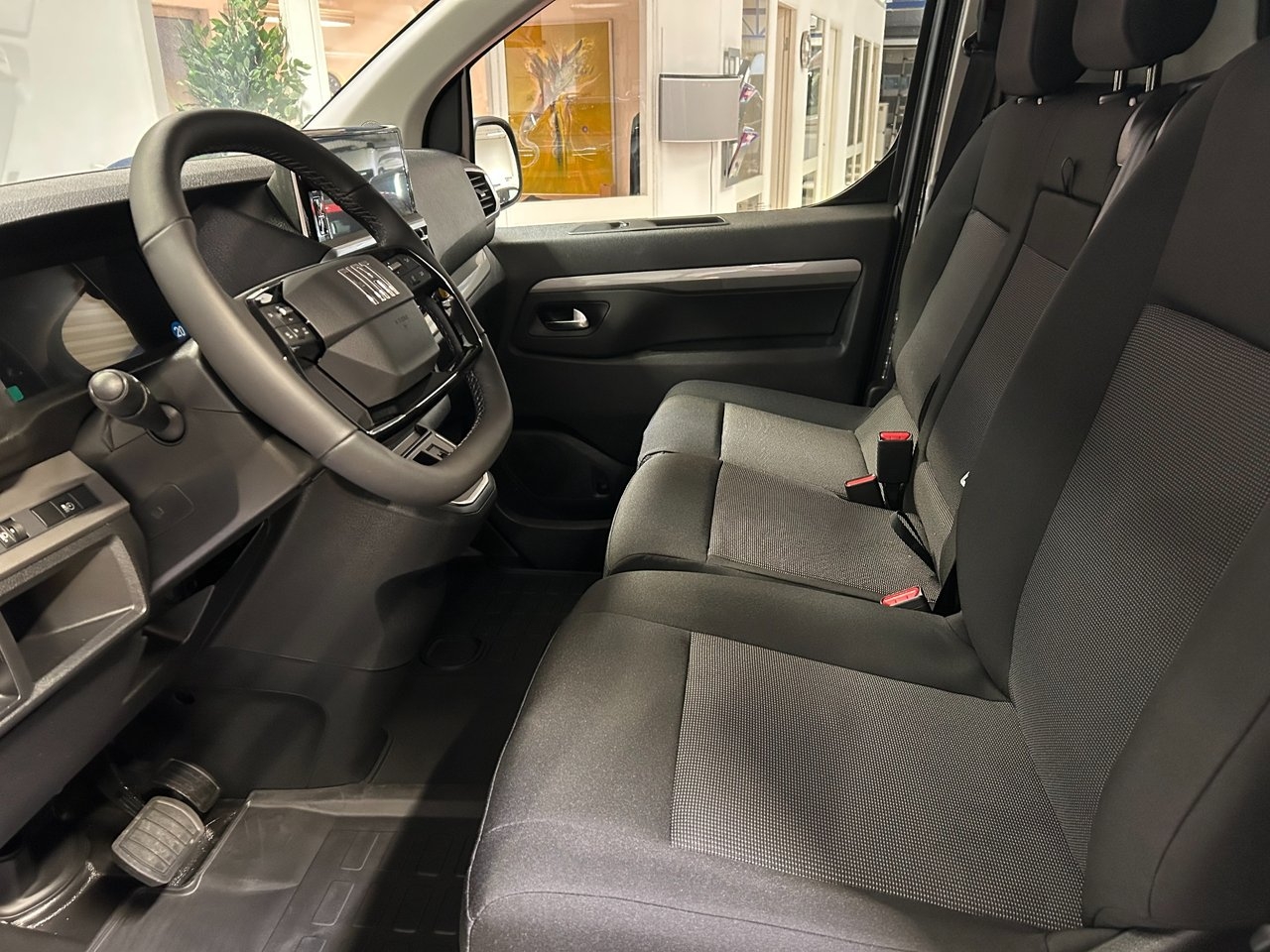 Fiat Scudo Nordic L3 145 AT8 2025, bild 6/9