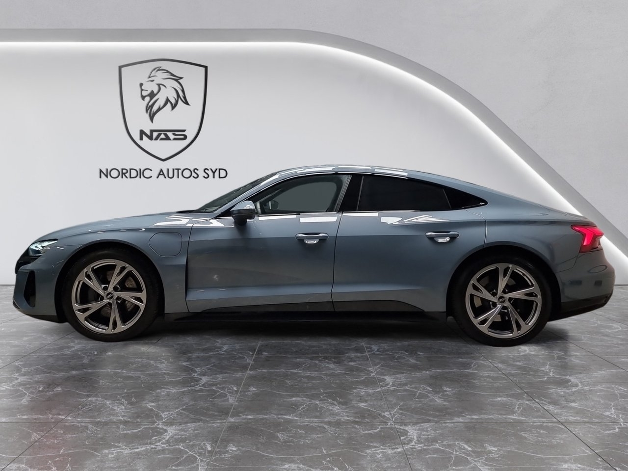 Audi e-tron GT GT / Quattro 2023, photo 2/10