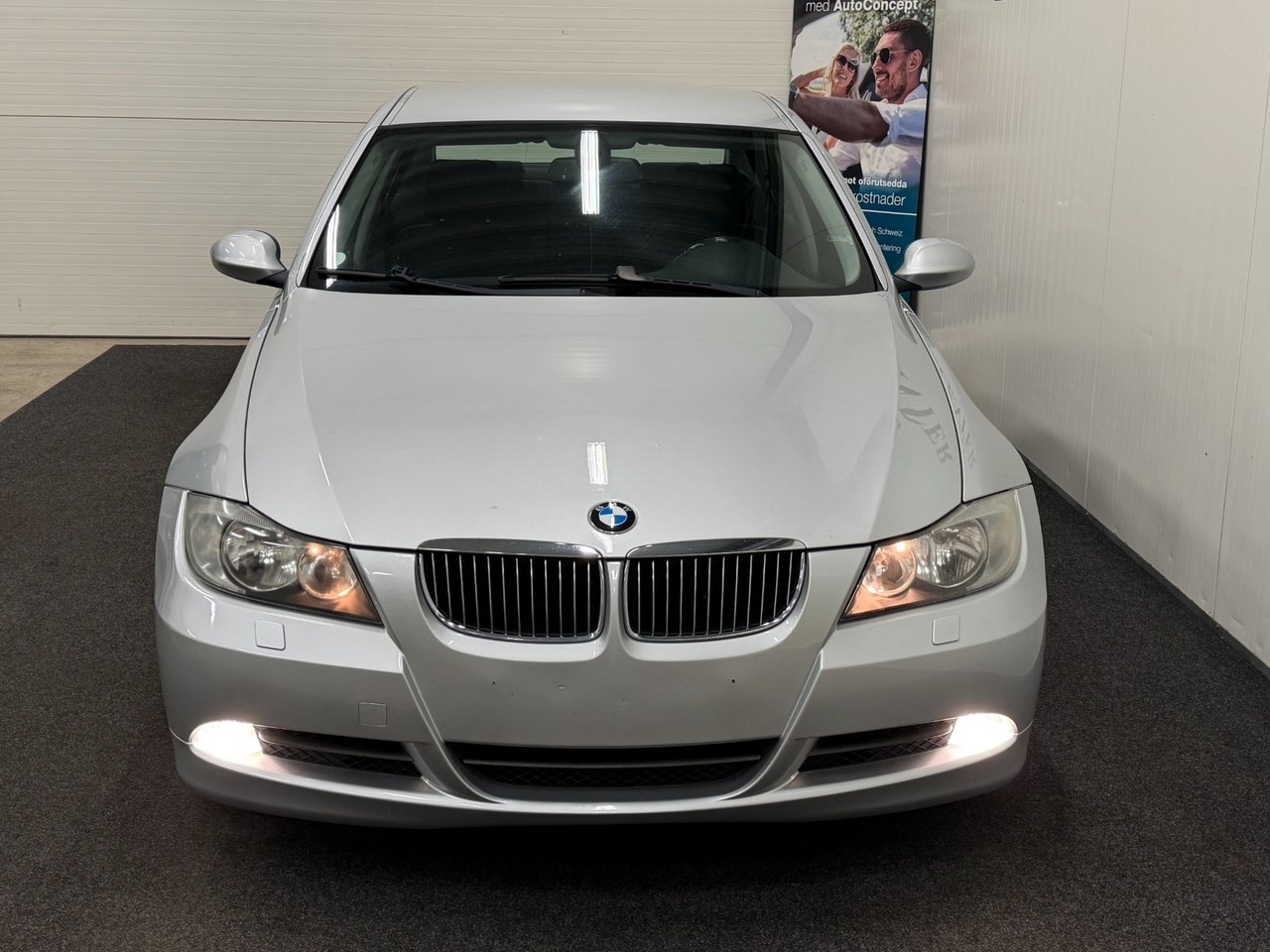 BMW 325 i 218Hk Advantage, Comfort 2006, kuva 2/10