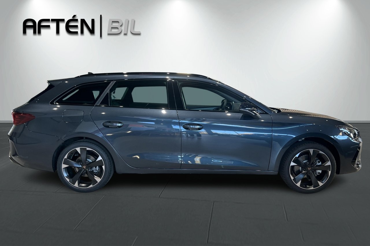 Cupra Leon 1.5 e-Hybrid 204hk 12-mil 2026, bild 7/10
