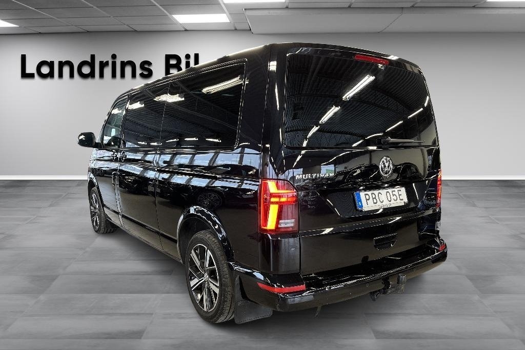 Volkswagen Multivan 2022, photo 4/10