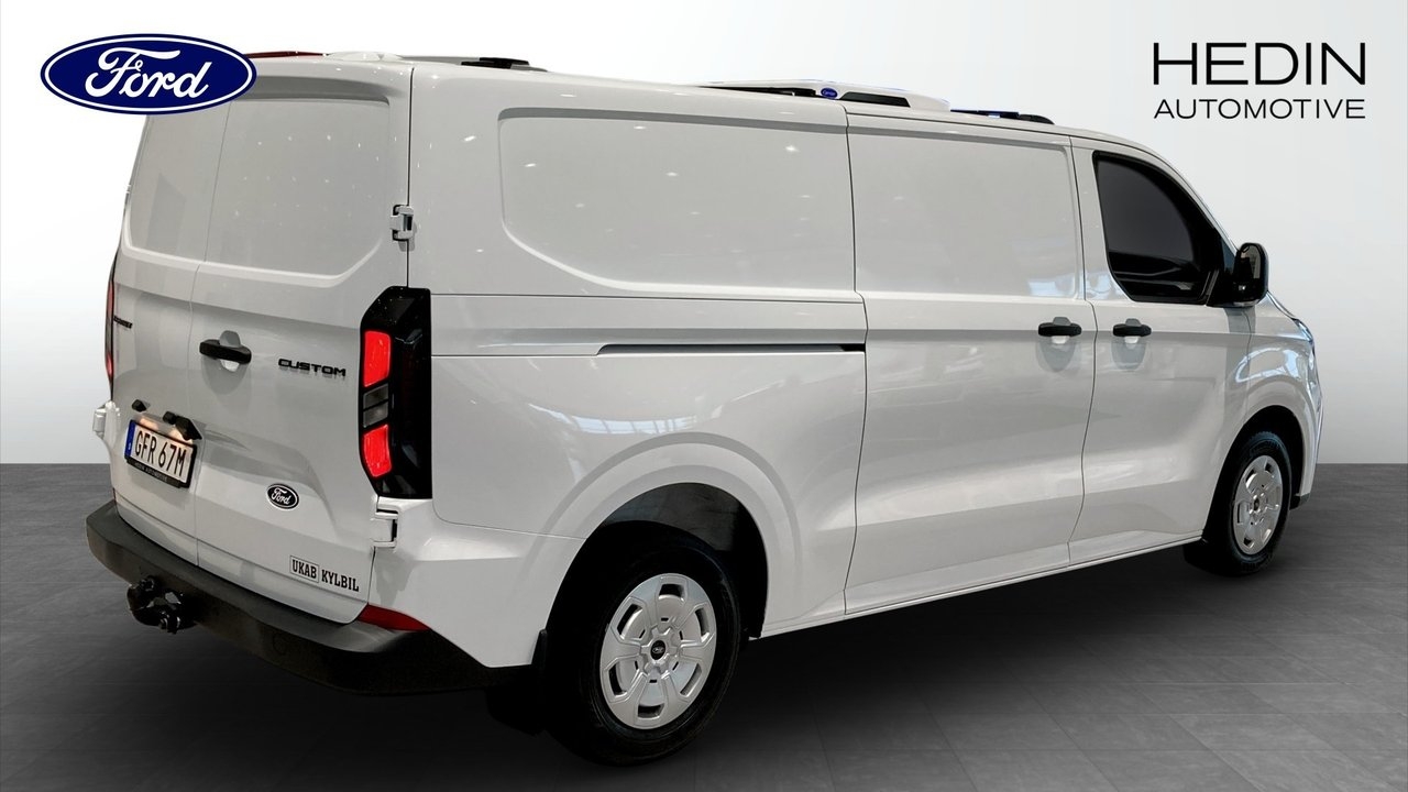 Ford Custom 2026, bild 2/9