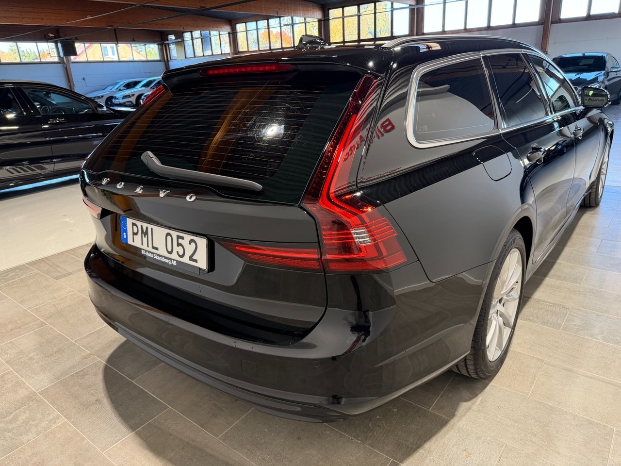 Volvo V90 2022, kuva 6/25