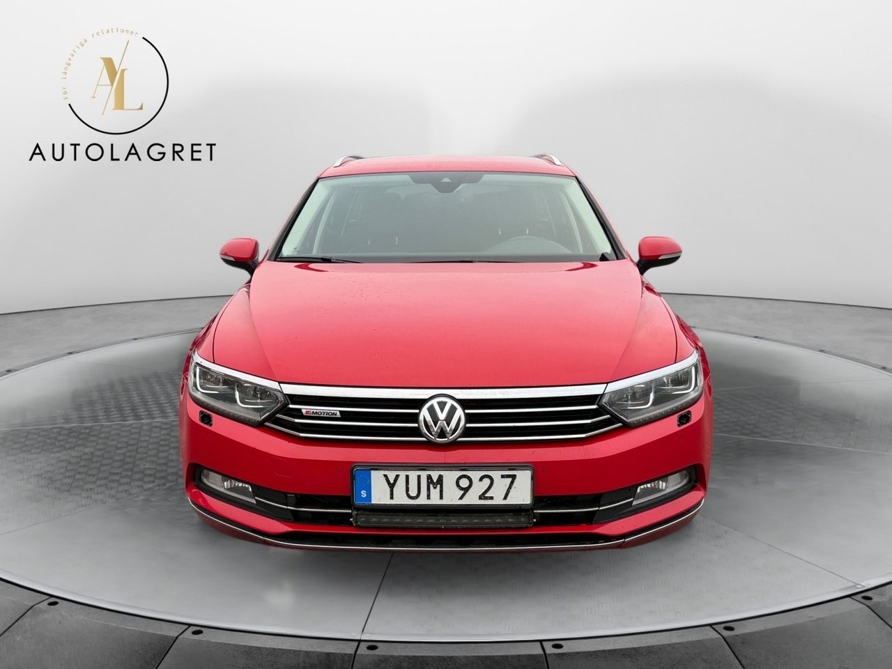 Volkswagen Passat 2019, bild 3/10