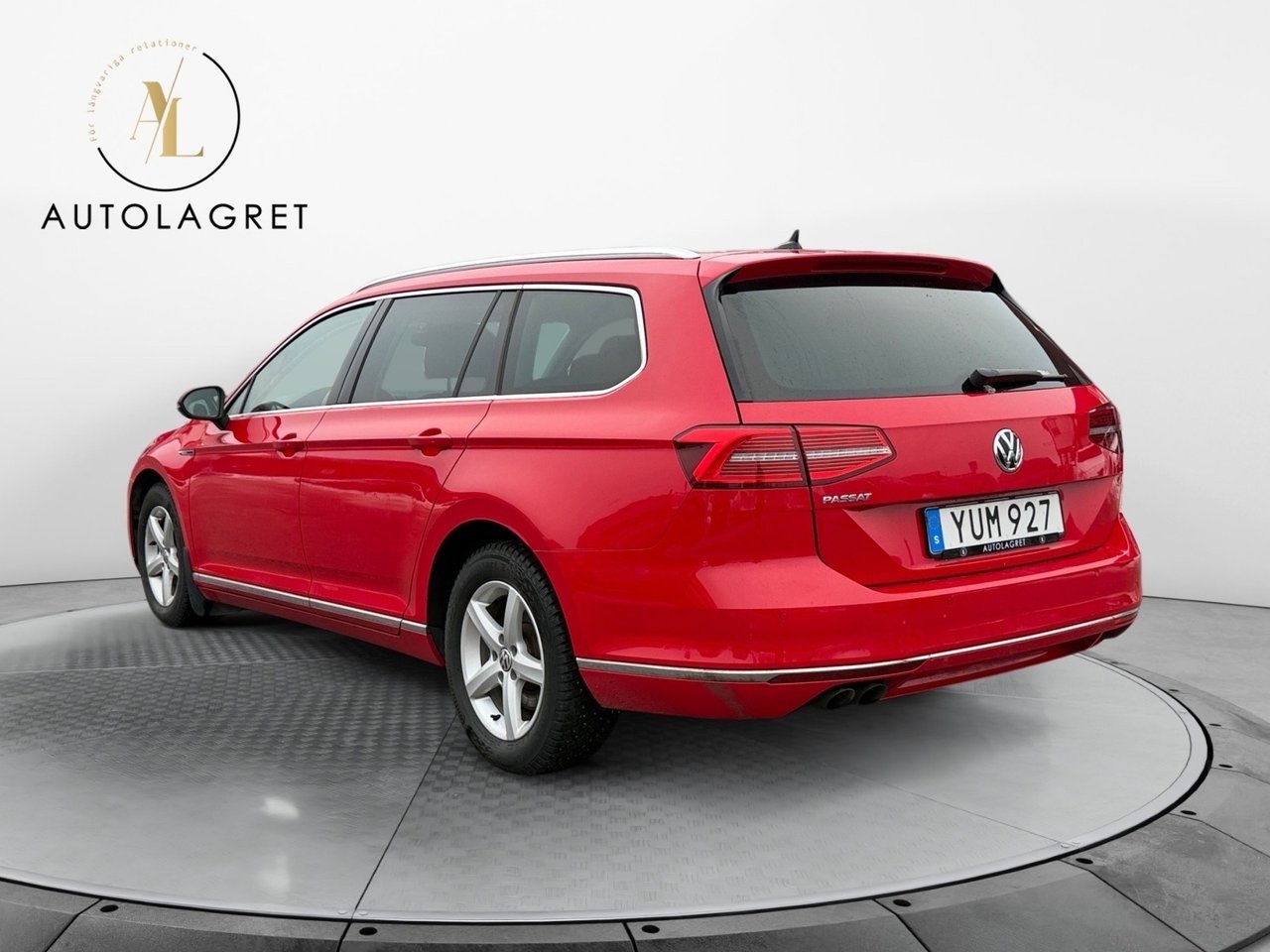 Volkswagen Passat 2019, bild 4/10