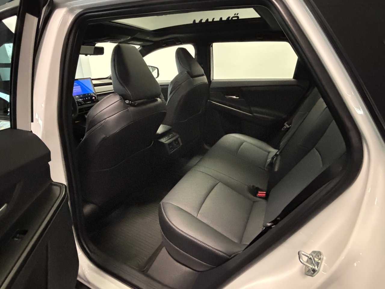 Subaru Solterra 73,1 kWh Touring+ AWD 2026, bild 7/9