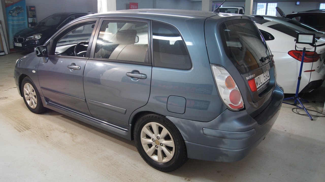 Suzuki Liana 1.6 DOHC 16V VVT 2005, bild 3/10
