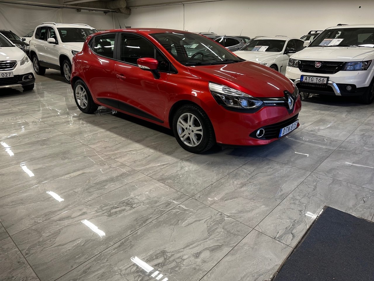 Renault Clio 2015, bild 2/10