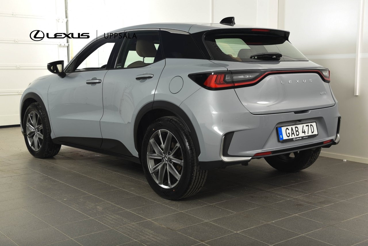 Lexus LBX 1.5 Elegant Techpaket FWD 2024, bild 2/10