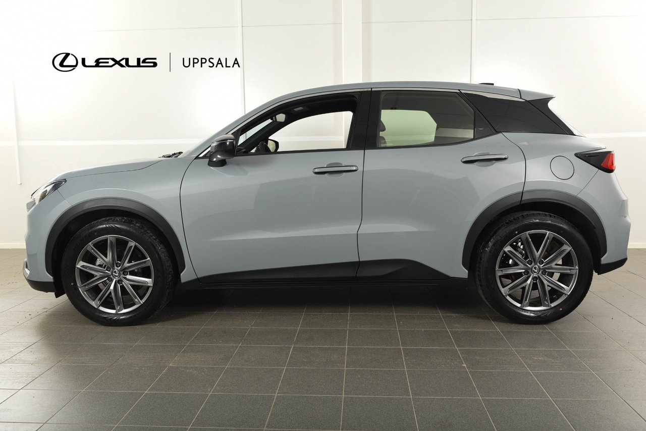 Lexus LBX 1.5 Elegant Techpaket FWD 2024, bild 3/10