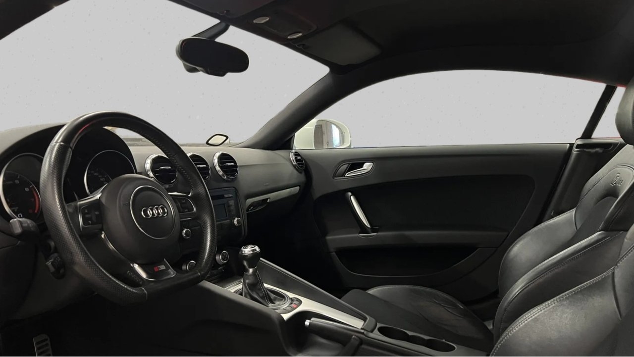 Audi TT 2012, kuva 5/7