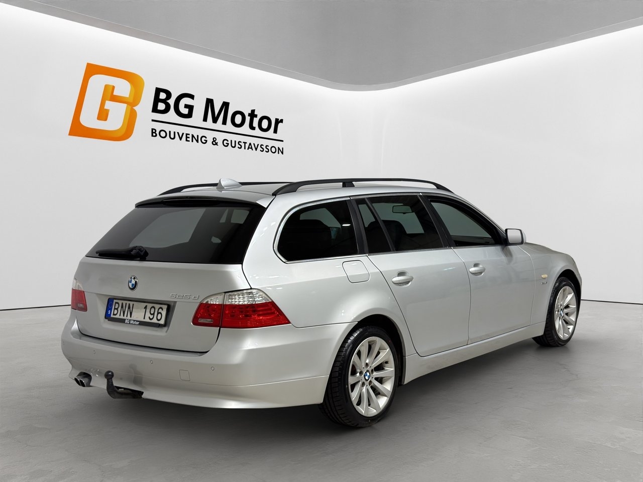BMW 525 2009, bild 4/23