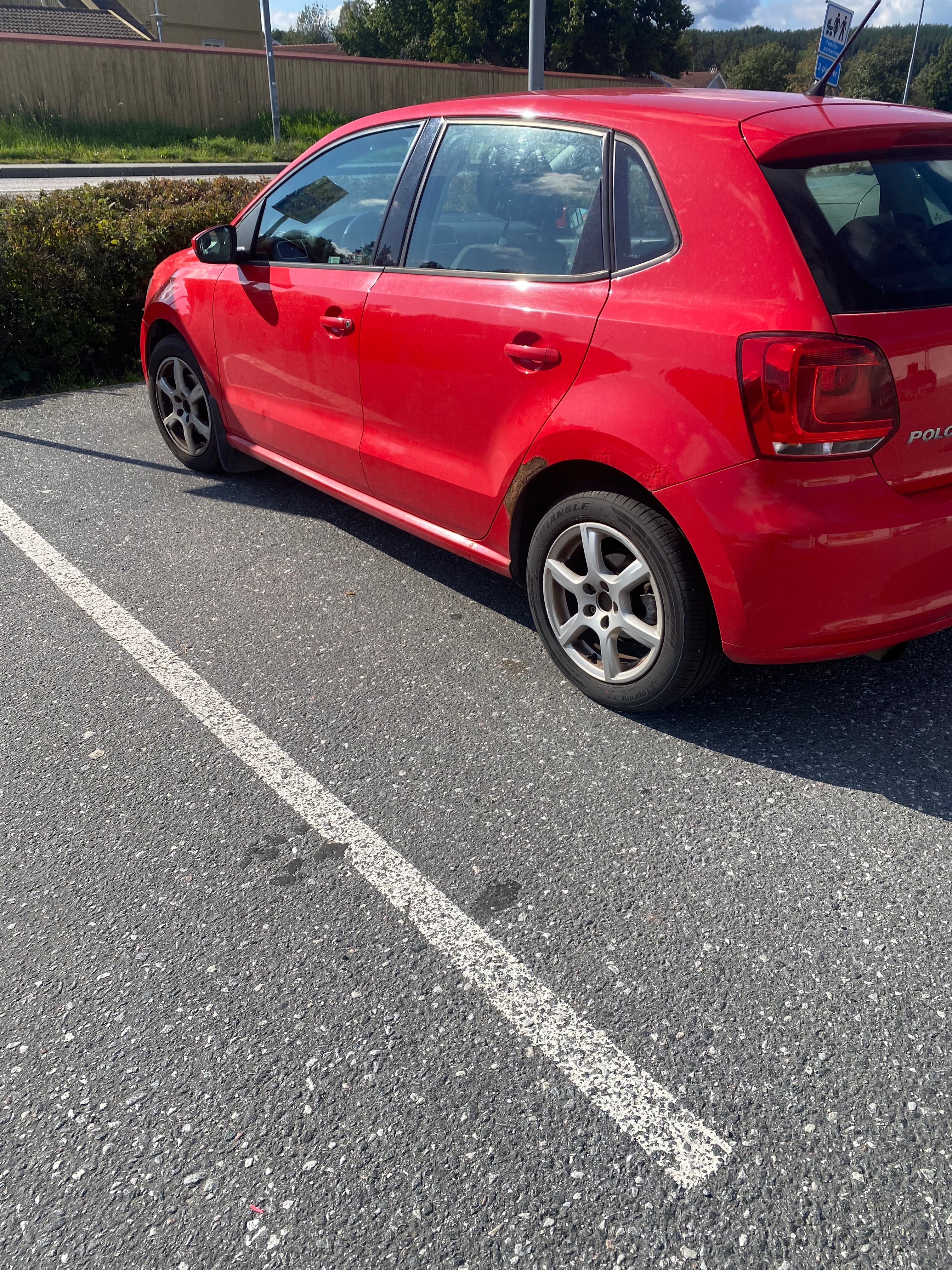 Volkswagen Polo 5-dörrar 1.4 MPI Manuell 2010, kuva 2/8