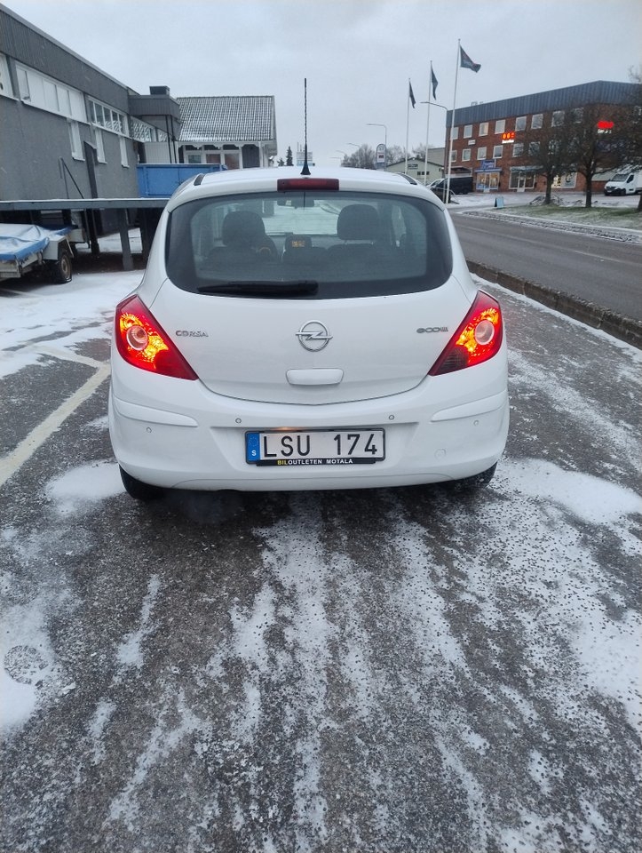 Opel Corsa 2011, photo 4/10