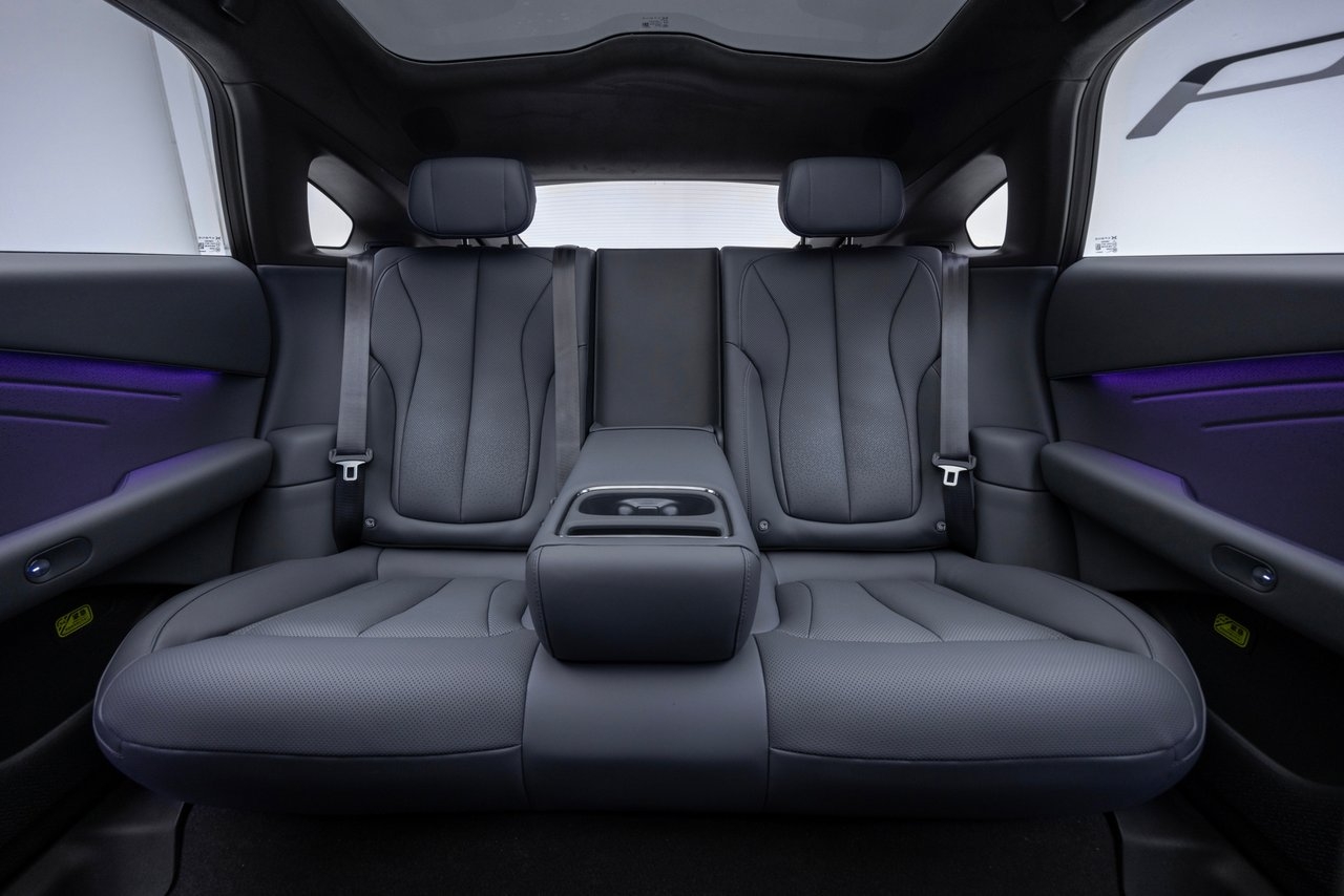 XPENG P7+ AWD PERFORMANCE 2026, bild 7/10