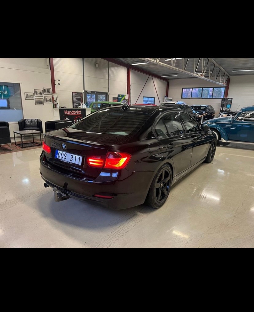 BMW 320 d Sport Line 2014, bild 4/9