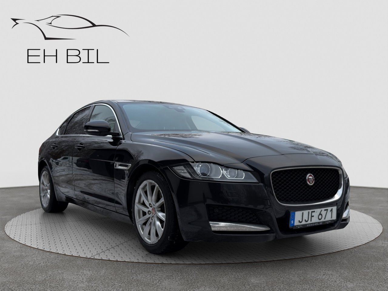 Jaguar XF 2016, kuva 3/10