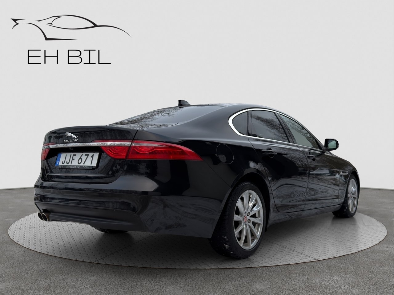 Jaguar XF 2016, kuva 5/10