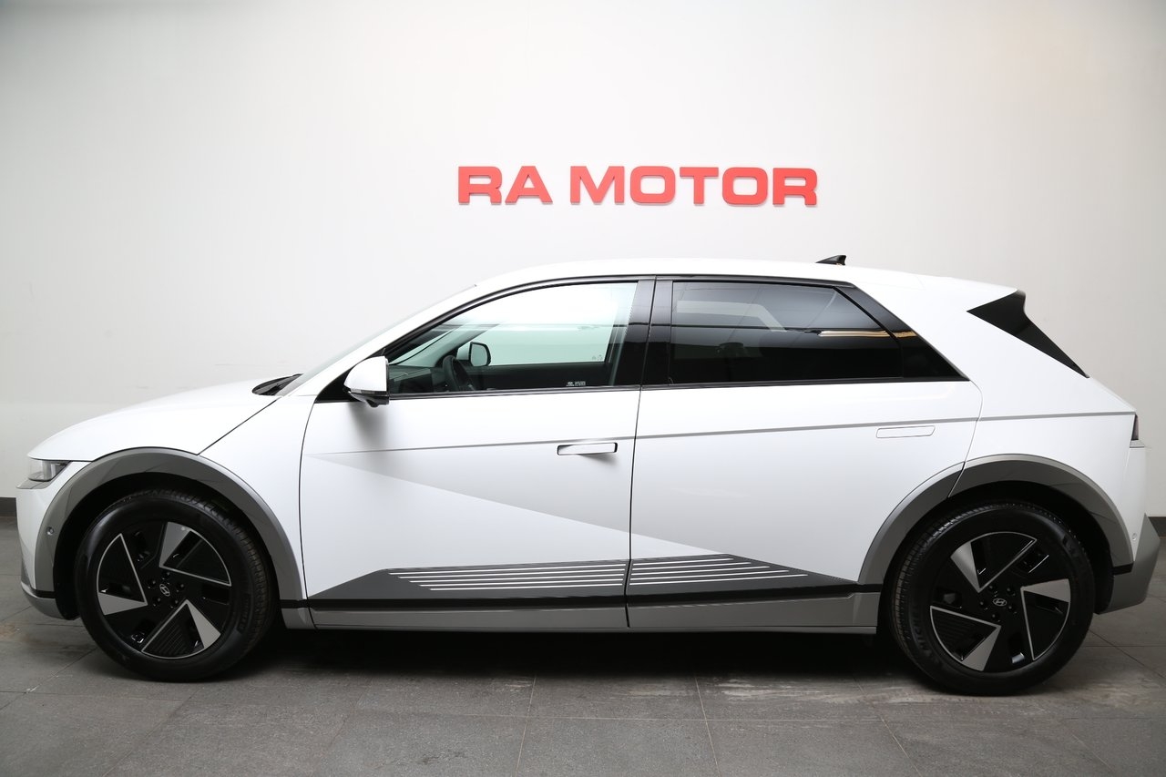 Hyundai Ioniq 5 AWD Essential 2027, bild 3/22