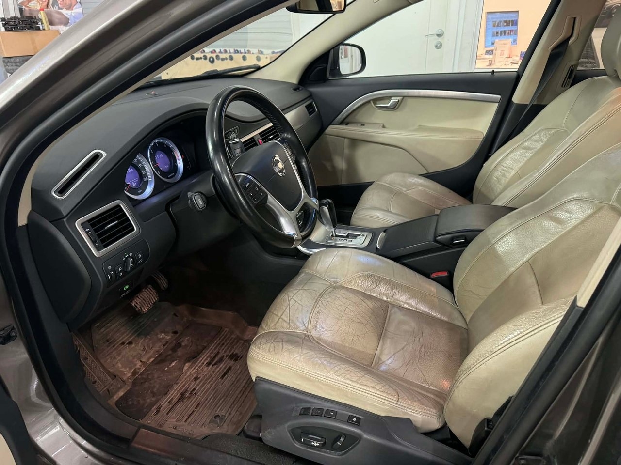 Volvo V70 2011, bild 7/10