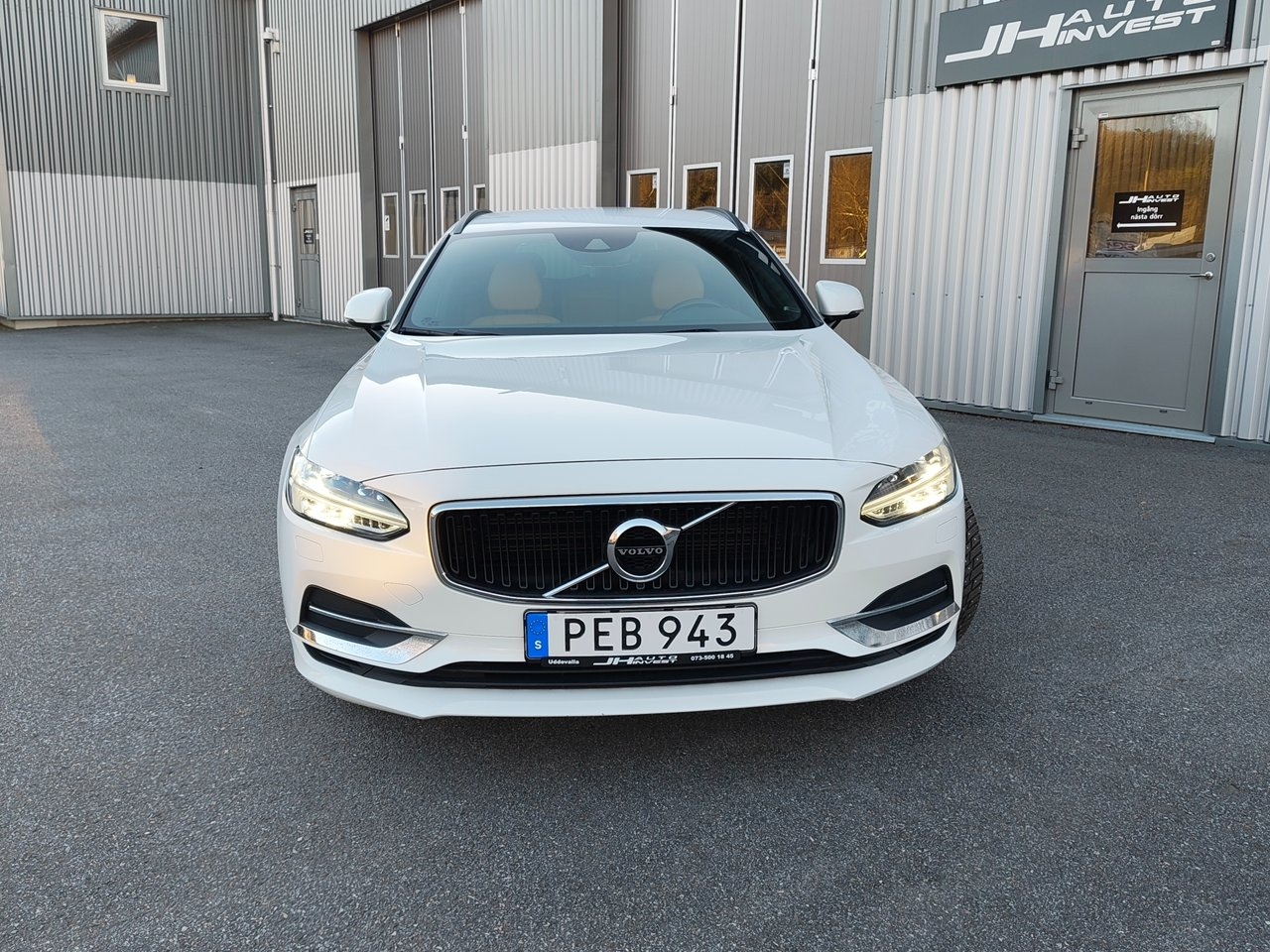 Volvo V90 2017, photo 3/23