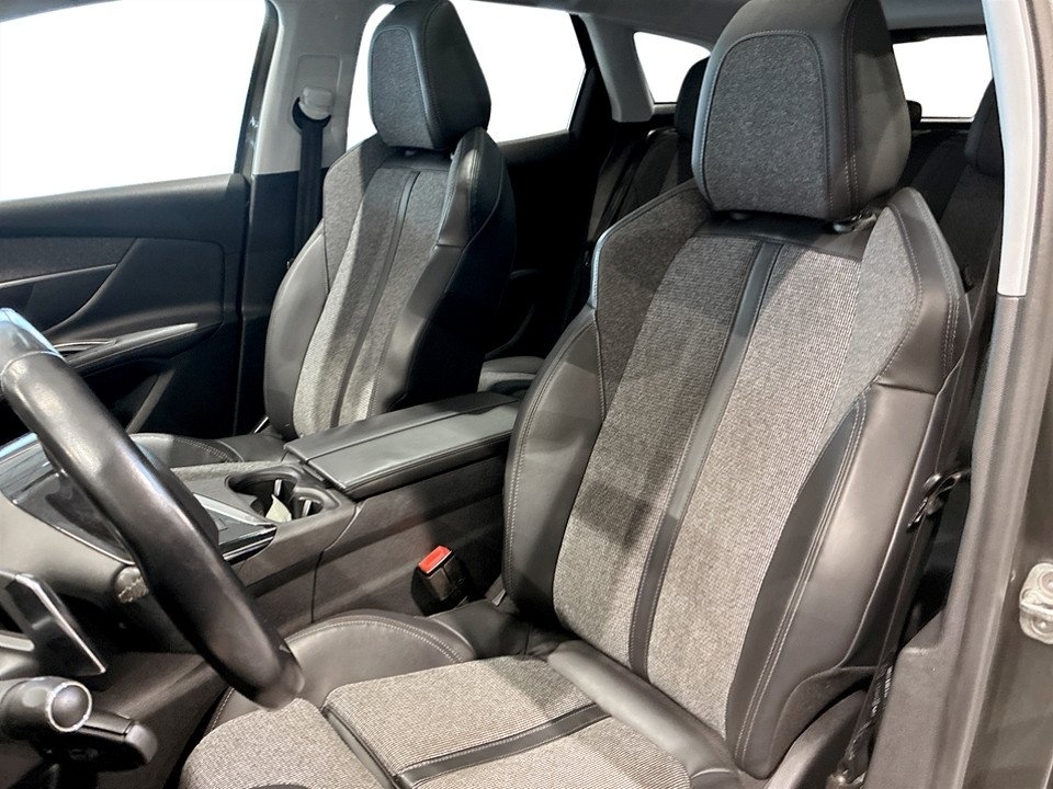Peugeot 3008 2016, bild 5/21