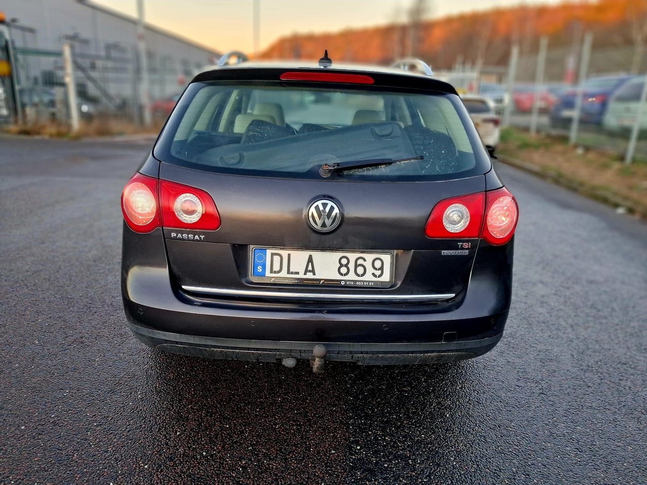Volkswagen Passat 2010, bild 2/8