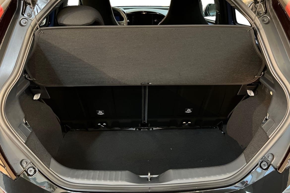 Toyota Aygo X Pulse 2026, bild 7/10