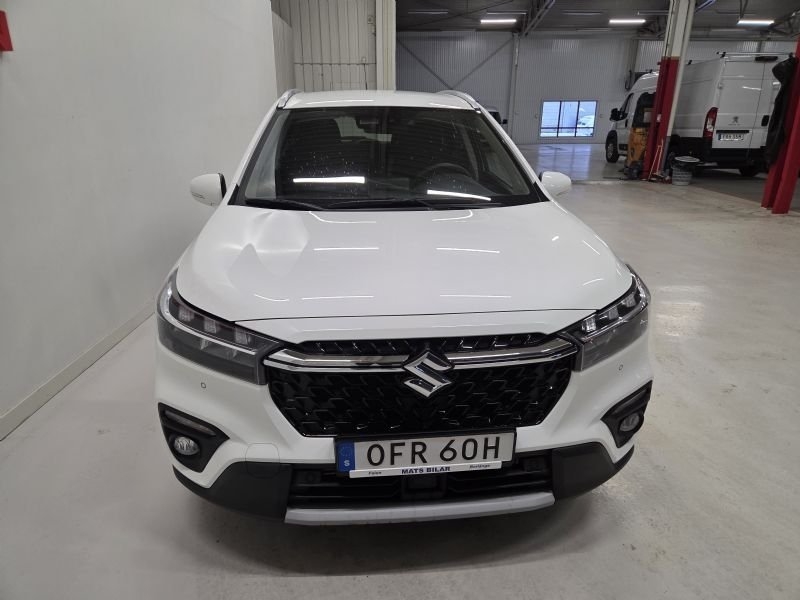 Suzuki S-Cross 2023, bild 2/10