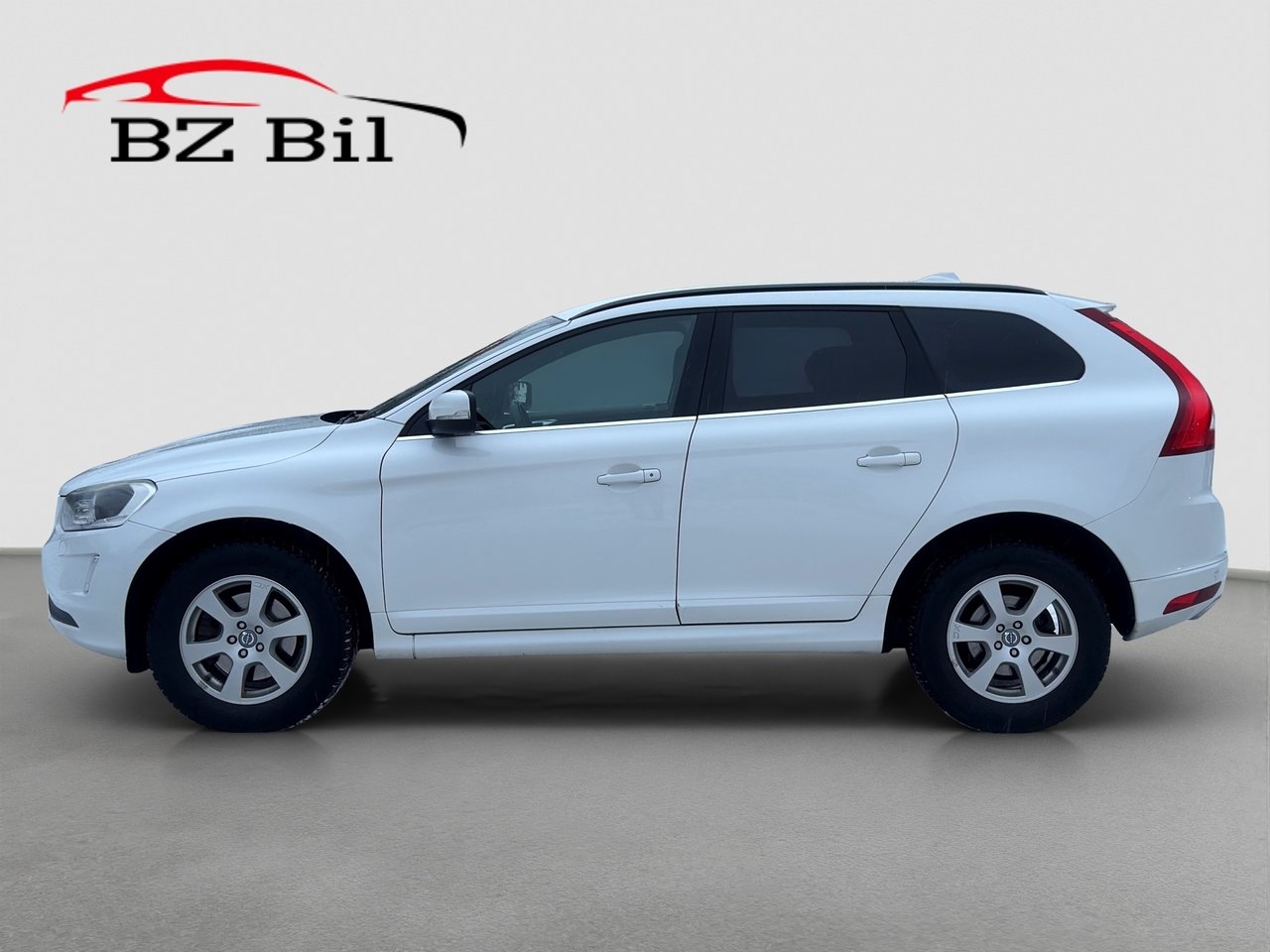 Volvo XC60 2015, bild 2/16