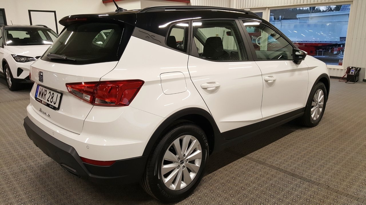 Seat Arona 1.0 TGI CNG 90hk Style 2022, bild 2/10