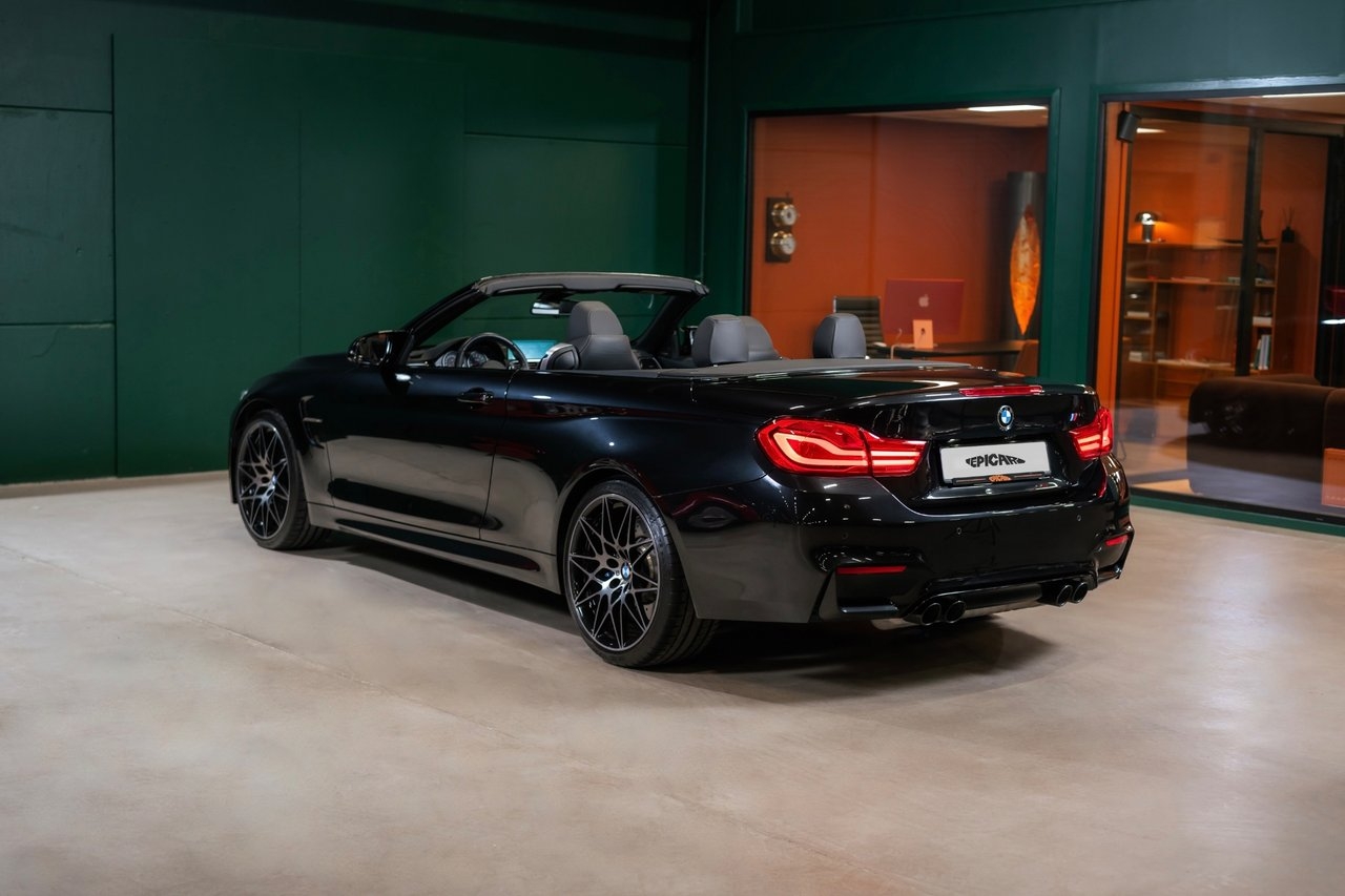 BMW M4 Competition Convertible LCI 2018, photo 3/10