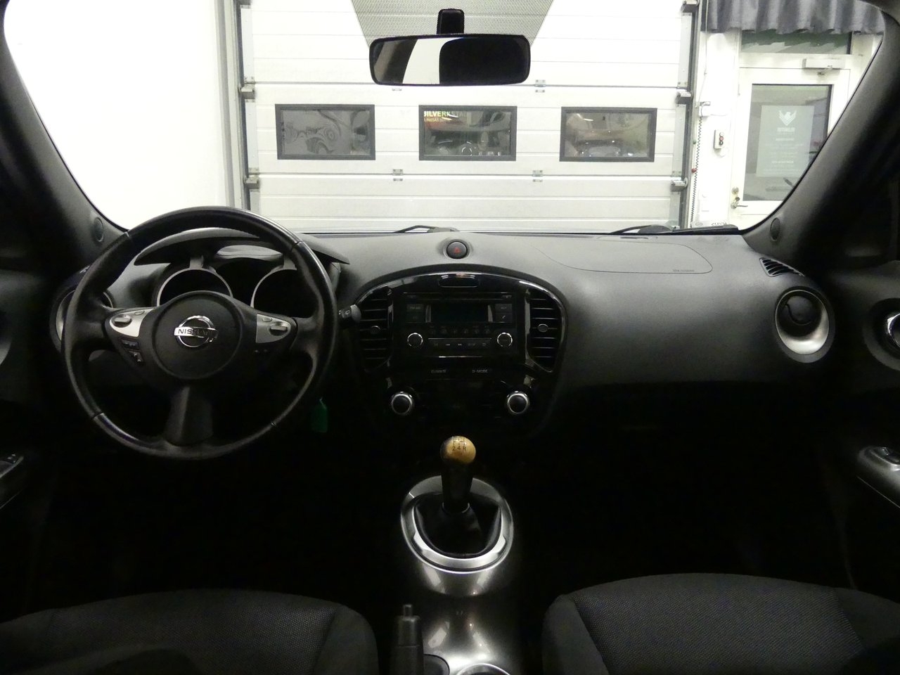 Nissan Juke 2011, bild 5/9