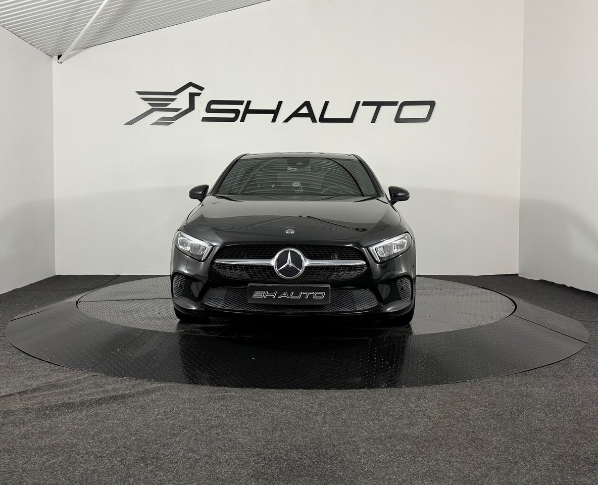 Mercedes-Benz A 180 7G-DCT Base 2019, bild 2/10