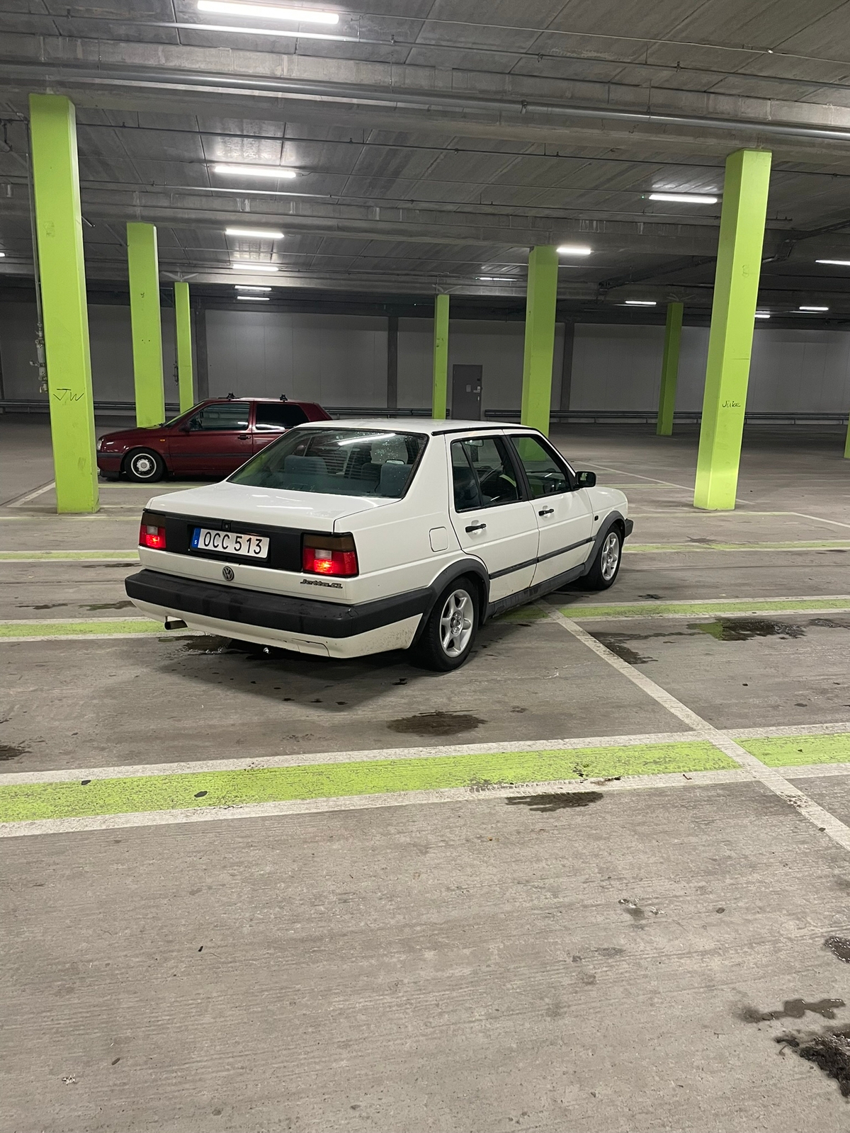Volkswagen Jetta 4-dörrar 1.8 Manual 1990, kuva 4/9