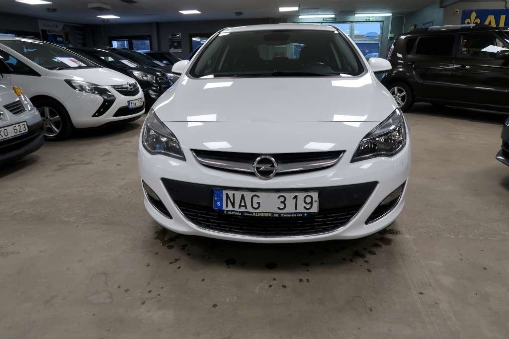 Opel Astra 2013, bild 2/10
