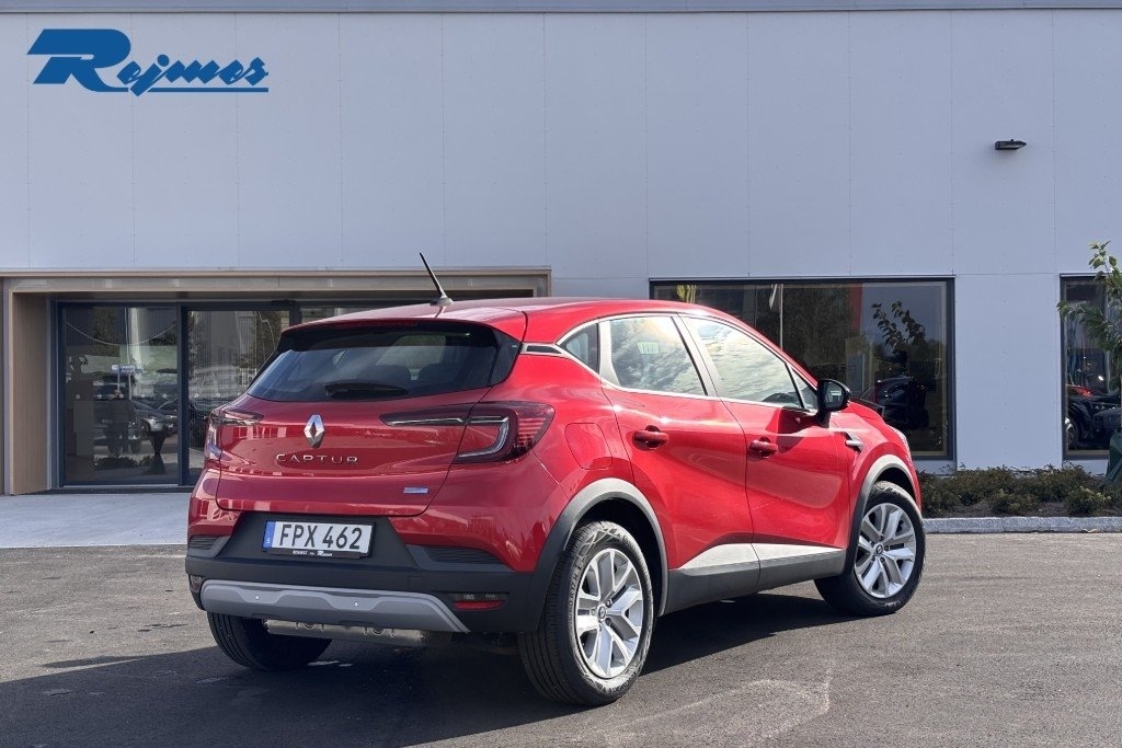Renault Captur II PHEV 160 Zen CVT 2023, bild 2/19