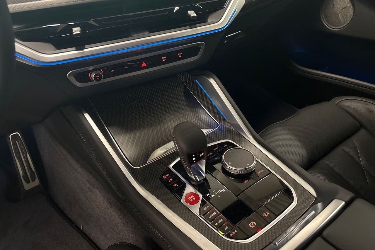 BMW XM 50e / HYBRID 2026, bild 6/7