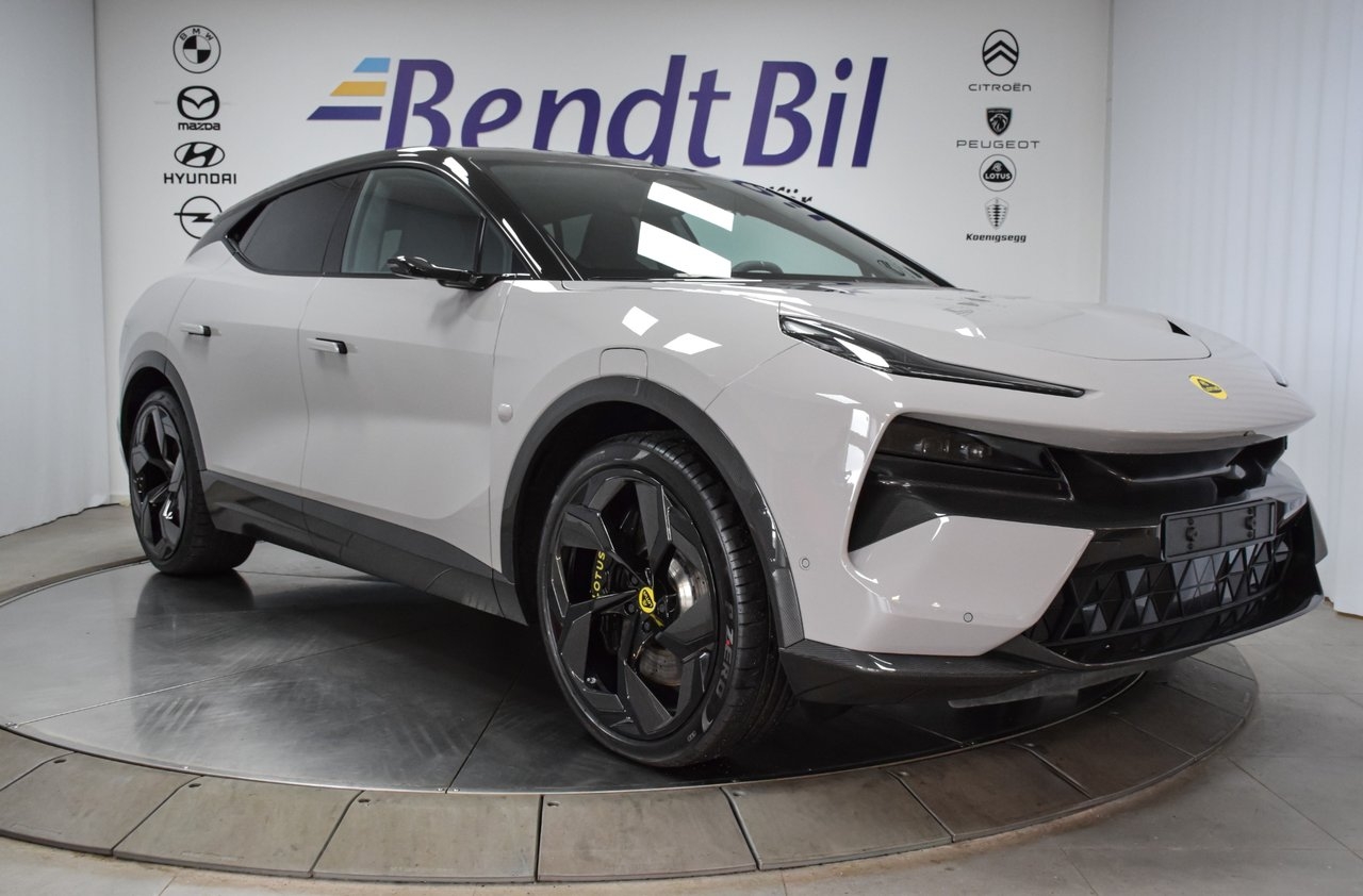 Lotus Eletre