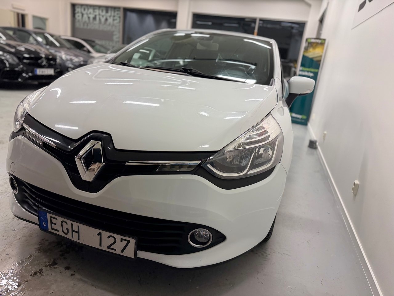 Renault Clio 1.2 S o V DÄCK 2013, bild 4/10