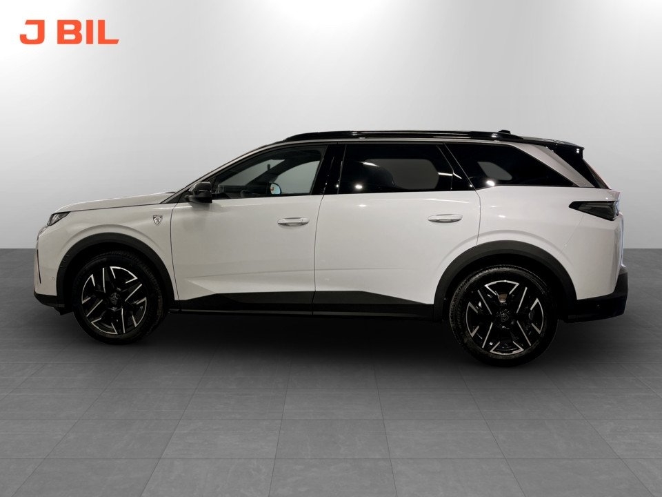 Peugeot 5008 GT Ultimate Hybrid 2025, bild 2/9