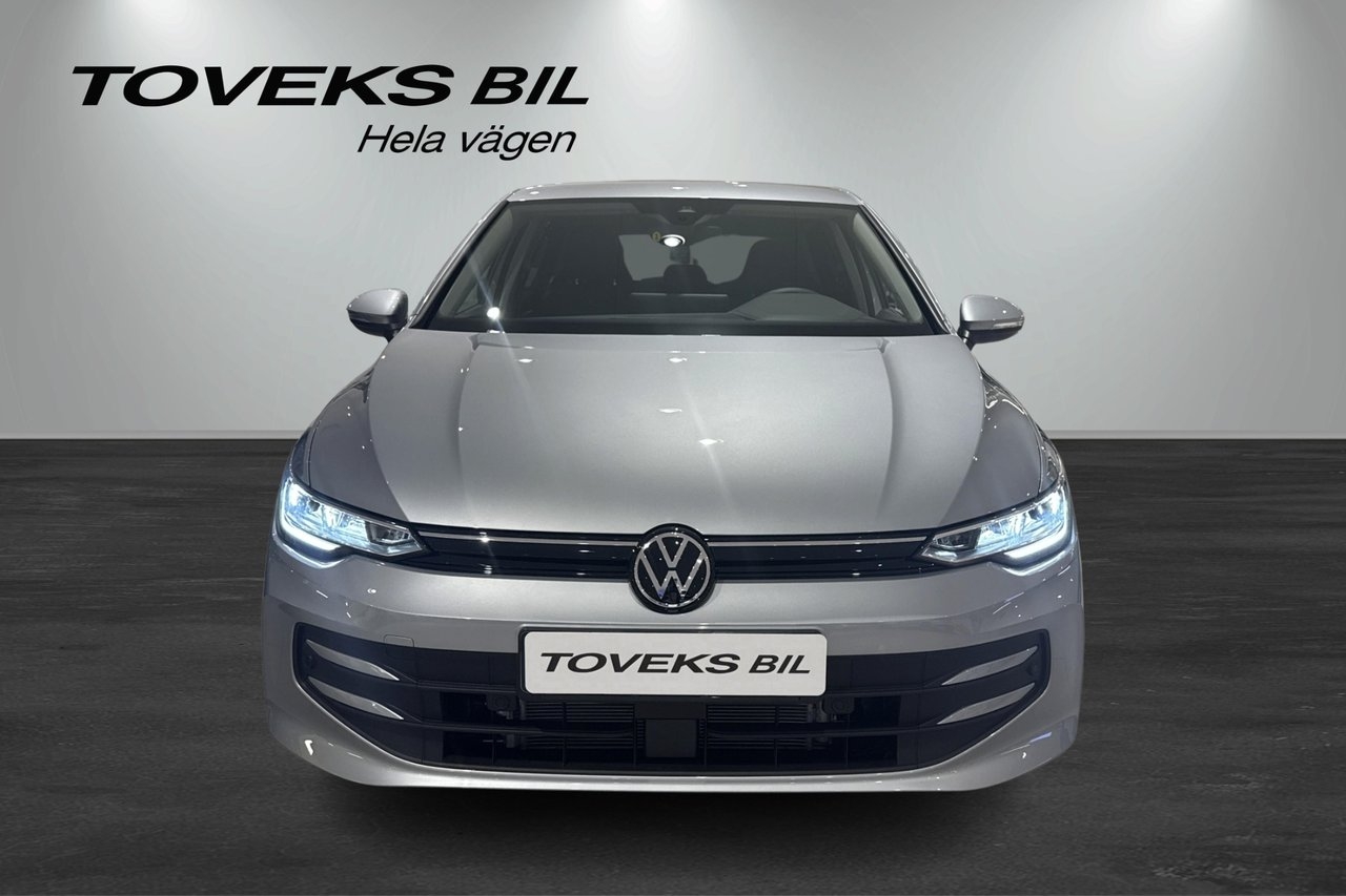 Volkswagen Golf 2026, bild 6/10