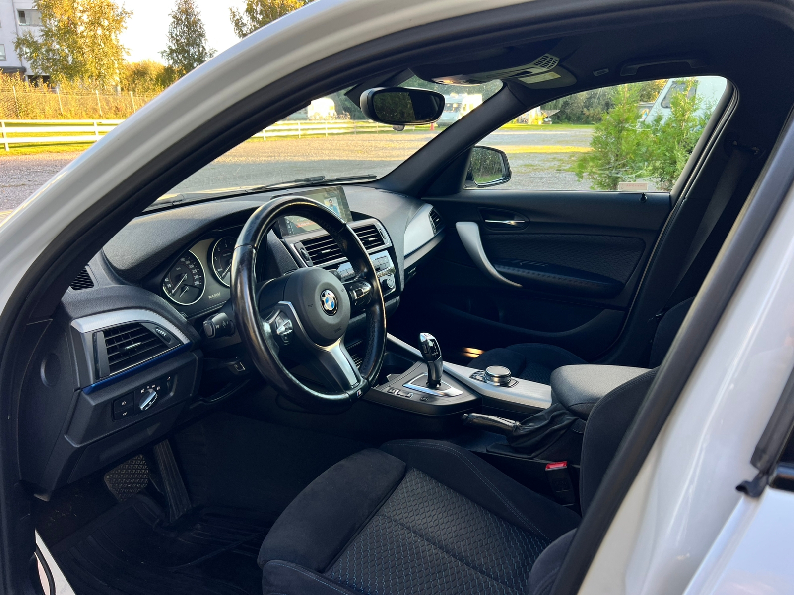 BMW 118 d 5-dörrars Steptronic 2017, kuva 4/6
