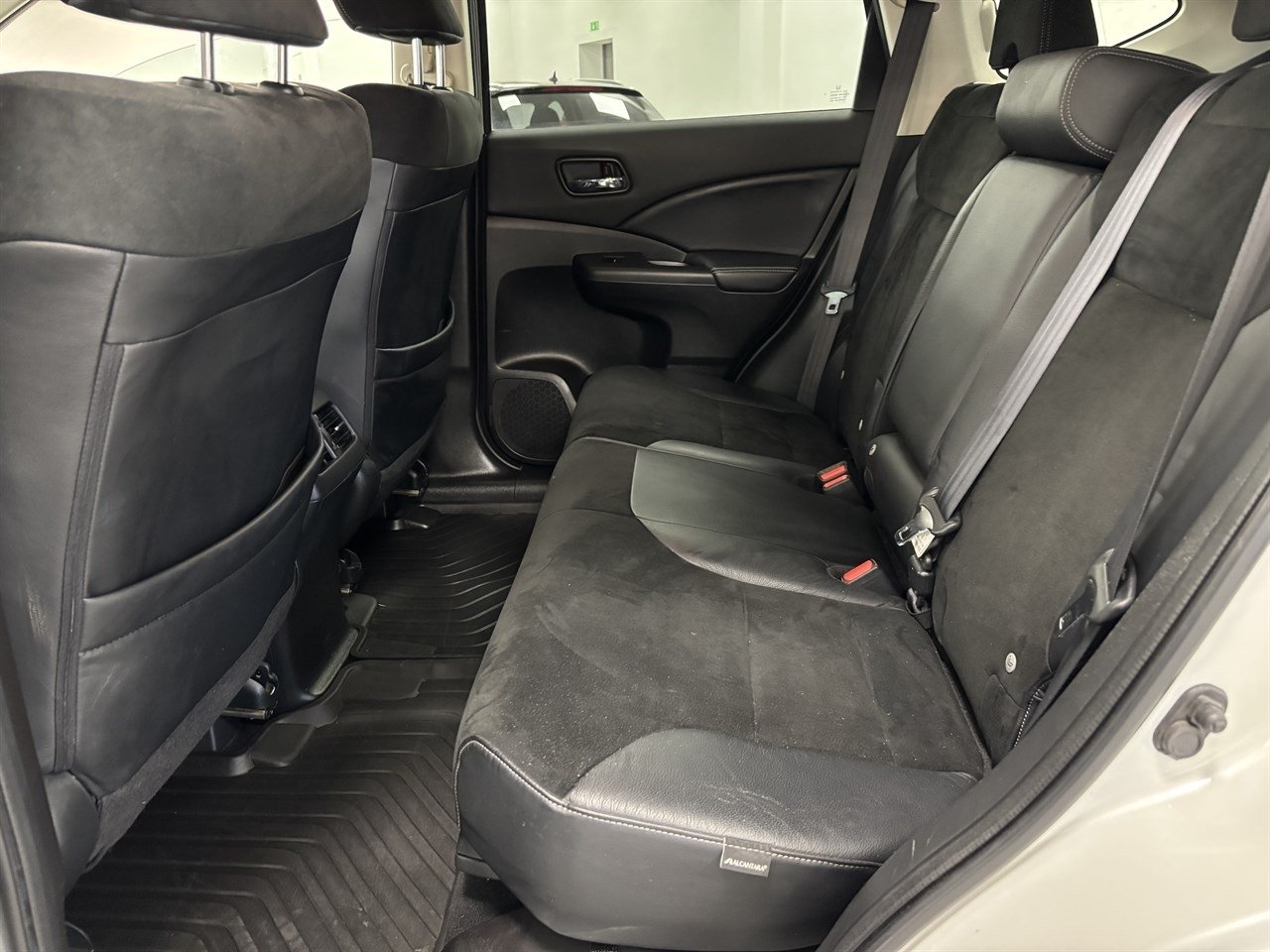 Honda CR-V 2.2 i-DTEC 4WD Manuell, 150hk 2014, bild 7/10