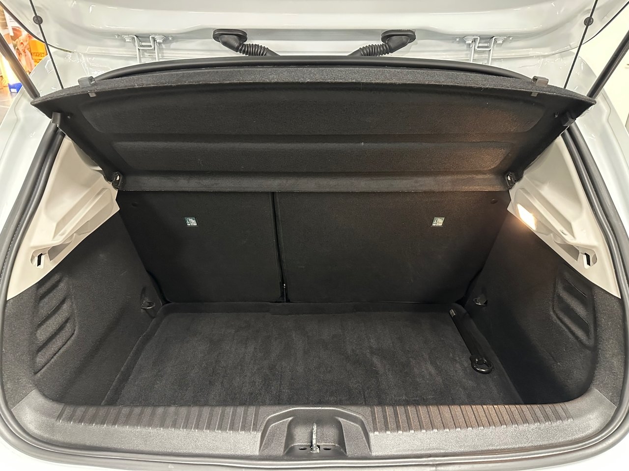 Renault Clio 1.5 Blue dCi Zen Moms 2021, bild 5/17