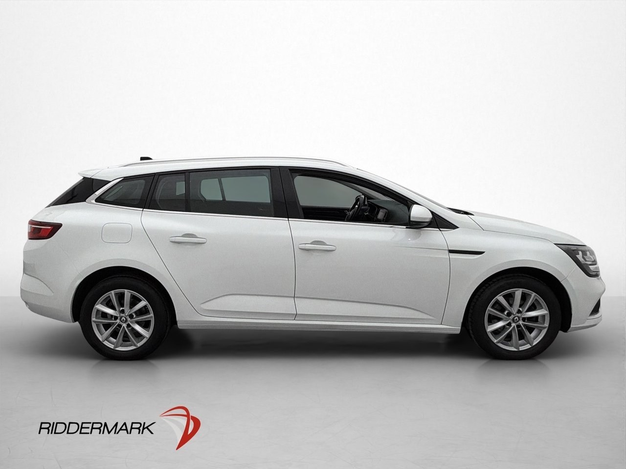 Renault Megane 2019, photo 7/24