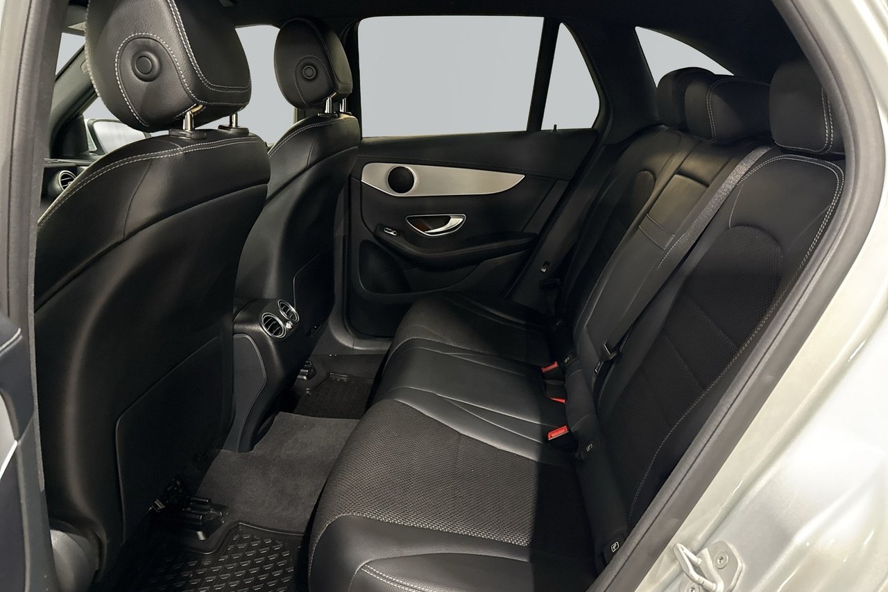 Mercedes-Benz GLC 2016, bild 6/6