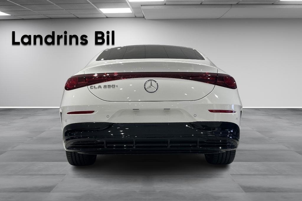 Mercedes-Benz CLA 250+ 2025, bild 5/10