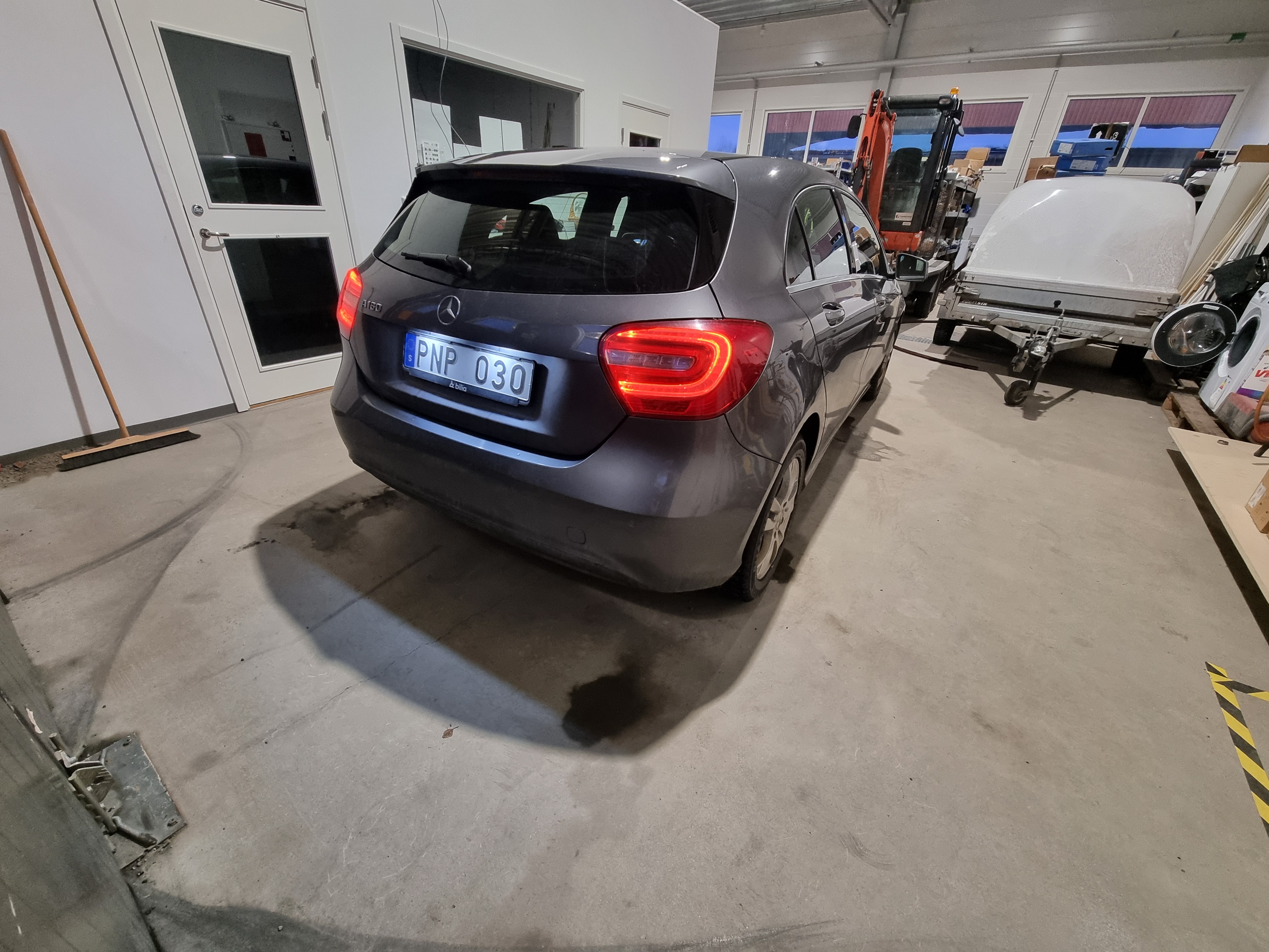 Mercedes-Benz A 180 Manuell 2013, bild 3/10