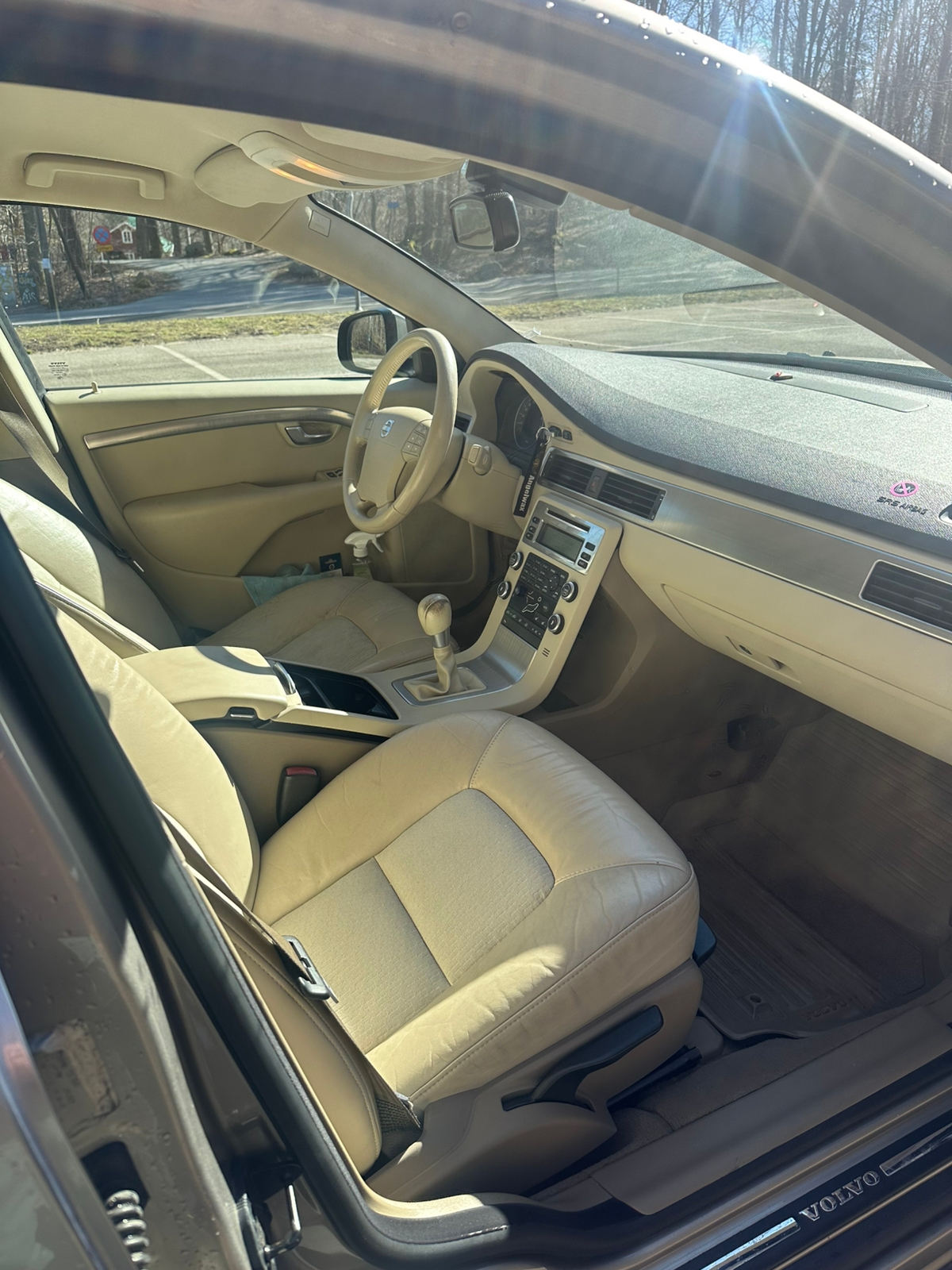 Volvo V70 2.5FT 2009, kuva 5/7